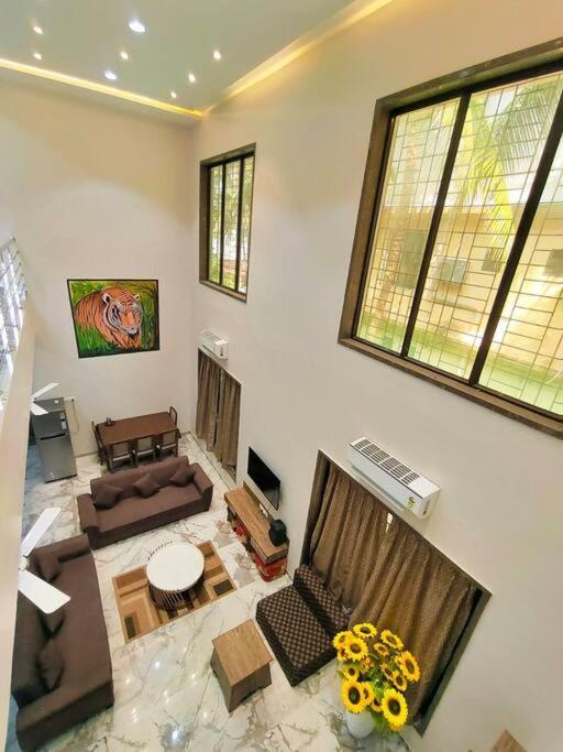 Gk Beach House 5Bhk Pvt Pool Villa Мумбай Екстериор снимка